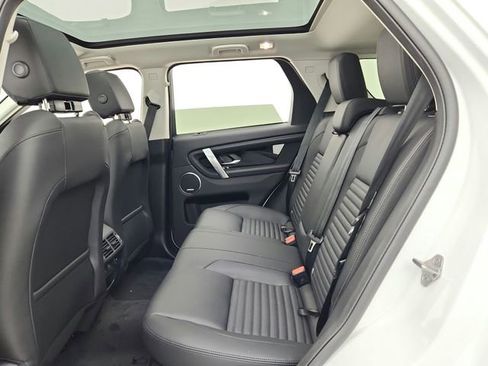 Certified 2025 Land Rover Discovery Sport S image 32