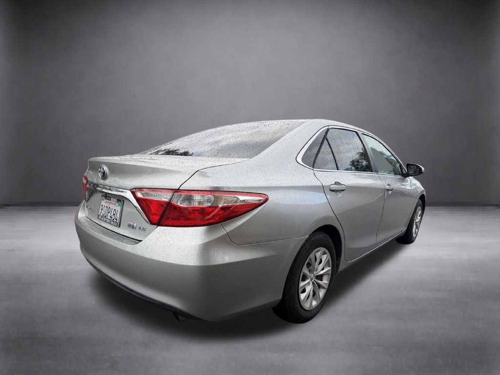 Used 2016 Toyota Camry LE FWD image 14