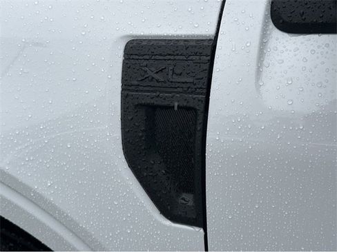 New 2026 Ford Maverick XL image 16