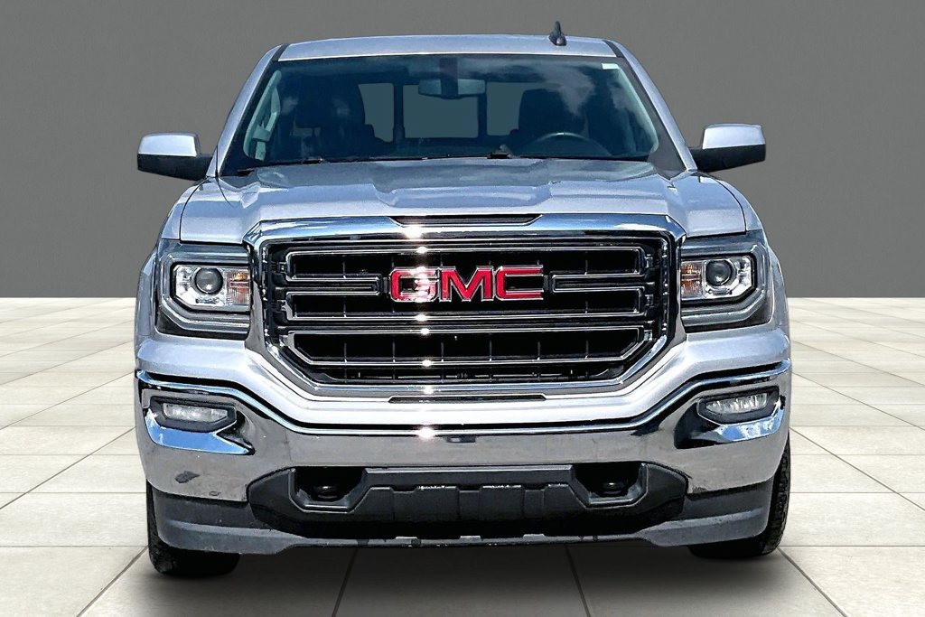 Used 2017 GMC Sierra 1500 SLE w/ SLE Value Package AWD/4WD image 3