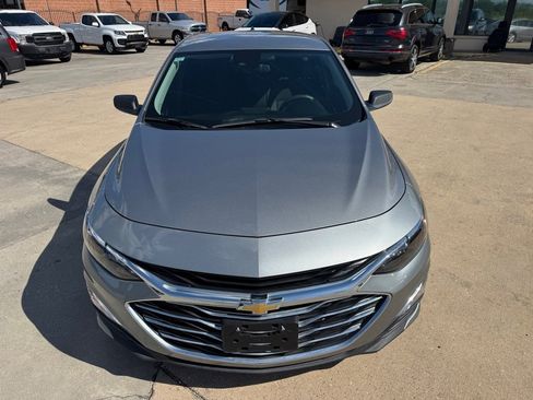 Used 2023 Chevrolet Malibu LS image 5