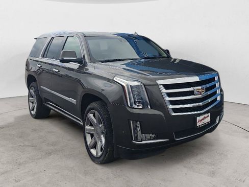 Used 2020 Cadillac Escalade Premium Luxury AWD/4WD image 1