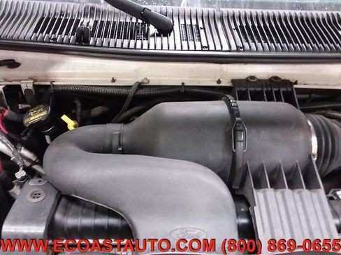 Used 2011 Ford E-250 and Econoline 250 image 5