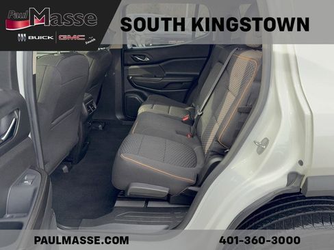 Used 2017 GMC Acadia SLE w/ Driver Alert Package I image 6