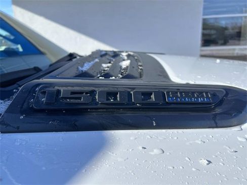 Used 2023 RAM 1500 Laramie image 19