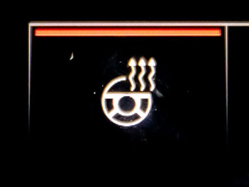 Used 2025 Audi RS Q8 performance image 17