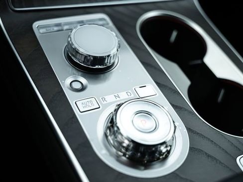 New 2026 Genesis GV80 2.5T Prestige image 39