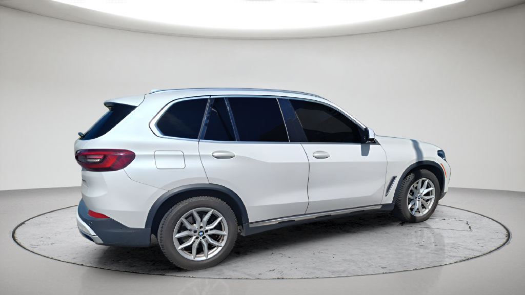 Used 2021 BMW X5 xDrive40i w/ Premium Package AWD/4WD image 7