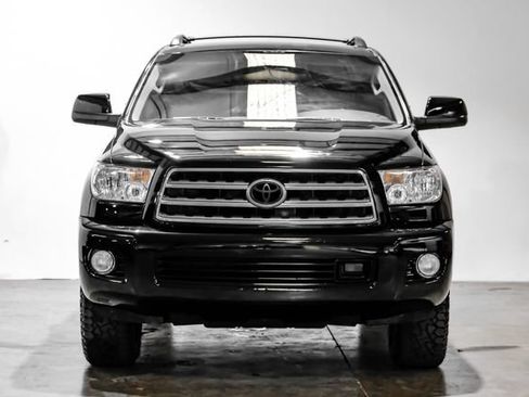 Used 2016 Toyota Sequoia Platinum AWD/4WD image 7
