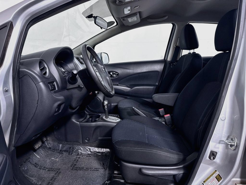 Used 2014 Nissan Versa Note SV FWD image 21