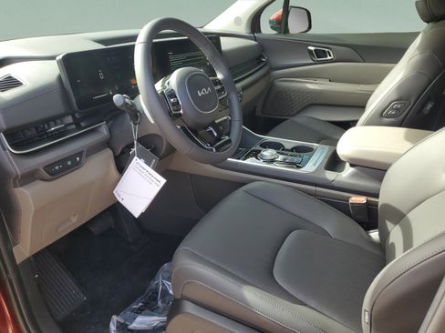 New 2026 Kia Carnival EX FWD image 14