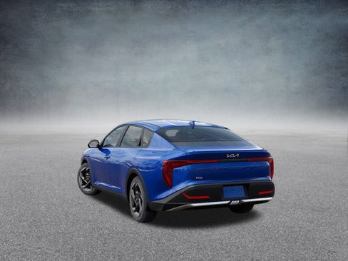 New 2025 Kia K4 EX image 33