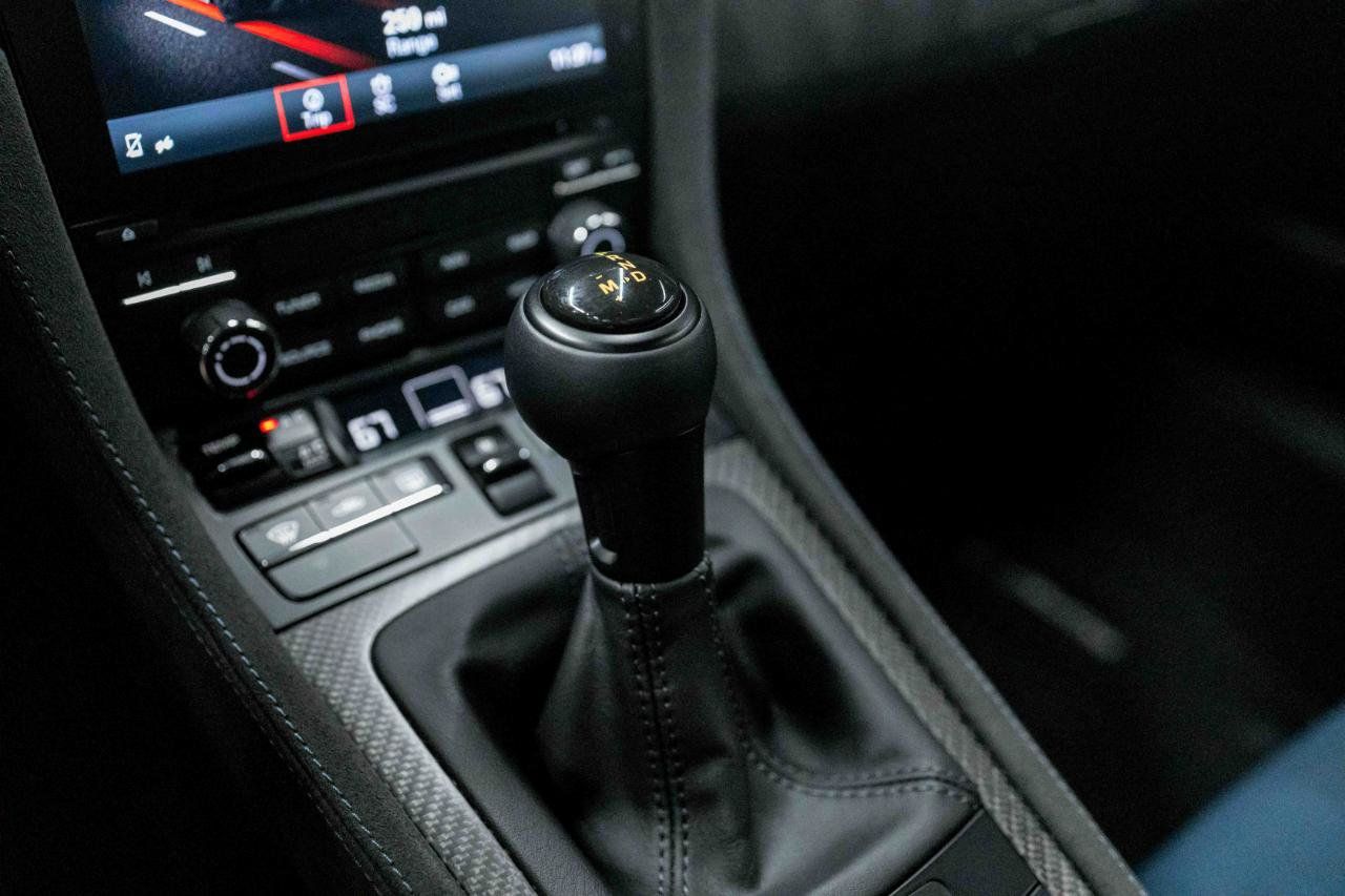Used 2023 Porsche 718 Cayman GT4 RS RWD image 65