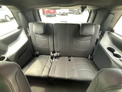 Used 2020 Cadillac Escalade Platinum image 14