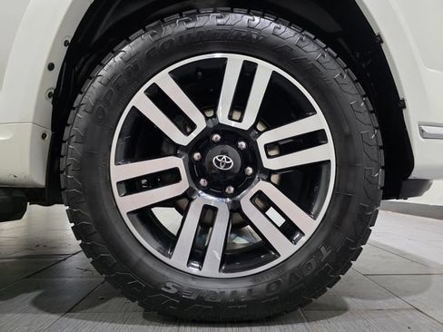 Used 2023 Toyota 4Runner Limited AWD/4WD image 25