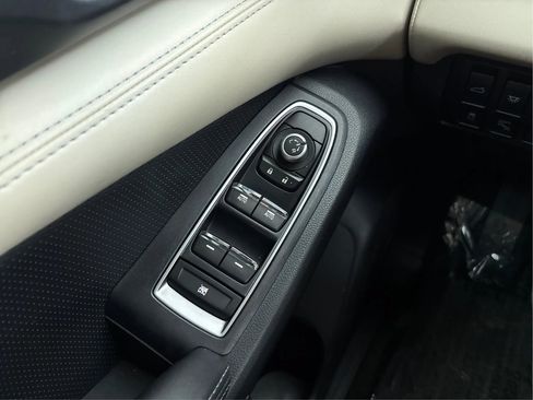 Used 2020 Subaru Ascent Limited w/ Technology Package AWD/4WD image 41