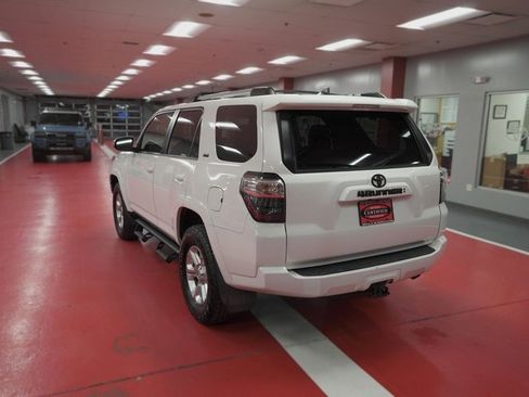 Certified 2020 Toyota 4Runner SR5 Premium w/ Moonroof Package image 5