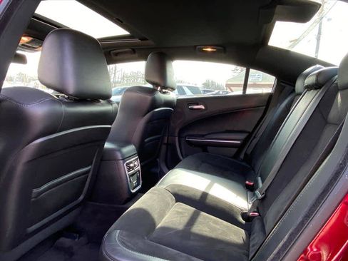 Used 2018 Dodge Charger GT image 23