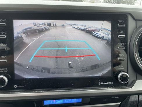 Used 2022 Toyota Tacoma SR5 image 38