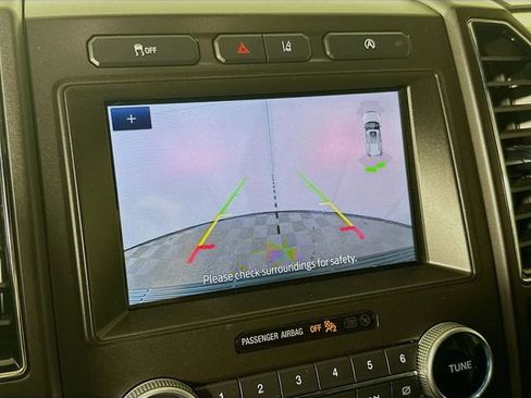 Used 2021 Ford Expedition Max Limited RWD image 17