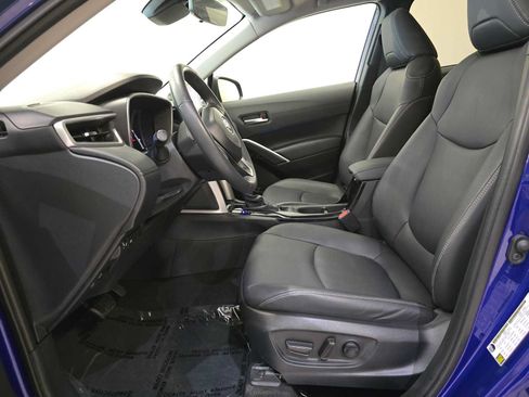 Certified 2024 Toyota Corolla Cross XLE w/ Convenience Package AWD/4WD image 23