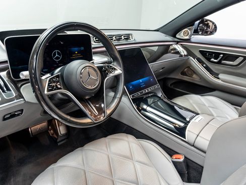 Used 2024 Mercedes-Benz Maybach S 680 4MATIC image 8