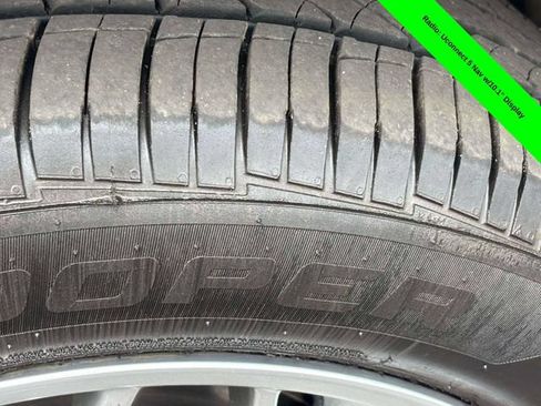 Used 2023 Jeep Grand Cherokee L Summit w/ Rear Seat Video Group I AWD/4WD image 39