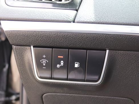Used 2021 Kia Stinger GT-Line w/ Sun & Sound Package AWD/4WD image 35