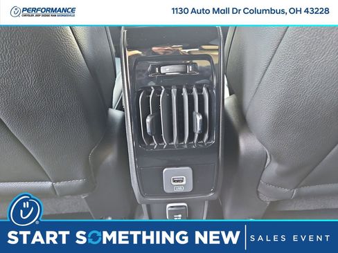 New 2026 Jeep Compass Latitude image 14