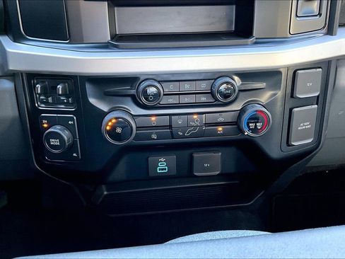 Used 2024 Ford F250 XLT image 33