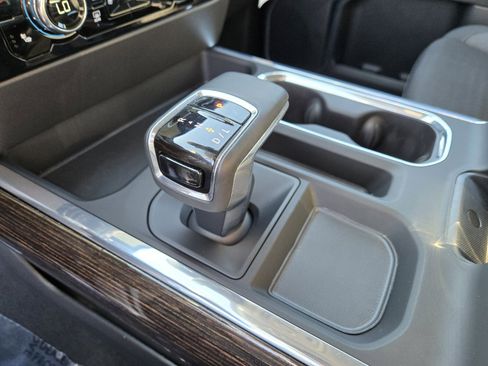 New 2025 GMC Sierra 1500 Elevation w/ Preferred Package image 12