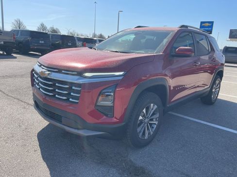 New 2026 Chevrolet Equinox LT AWD/4WD image 7