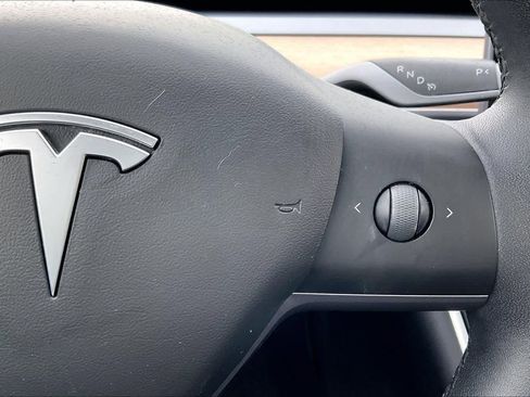Used 2020 Tesla Model 3 Long Range image 26