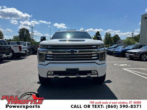 Used 2020 Chevrolet Silverado 2500 High Country w/ Z71 Off-Road Package image 4