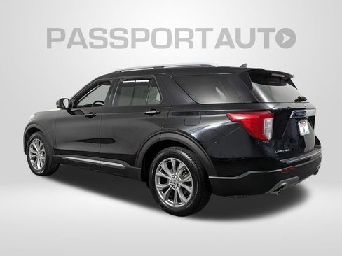 Used 2021 Ford Explorer Limited w/ Equipment Group 301A image 3