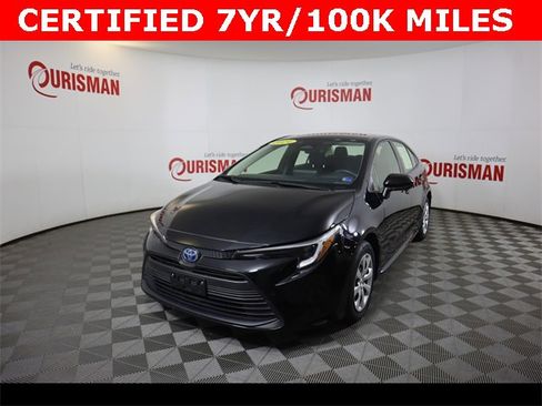Used 2024 Toyota Corolla LE image 1