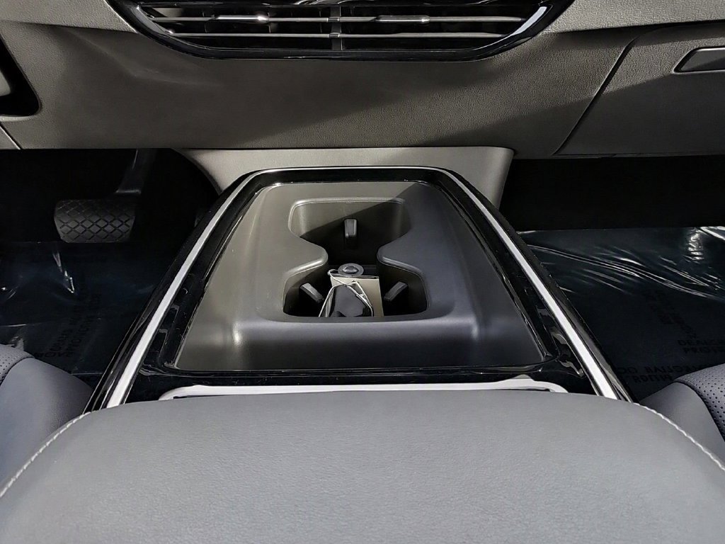 Certified 2023 Volkswagen ID.4 Pro S AWD/4WD image 21