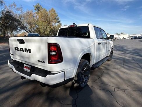 New 2026 RAM 1500 4x4 Crew Cab image 4