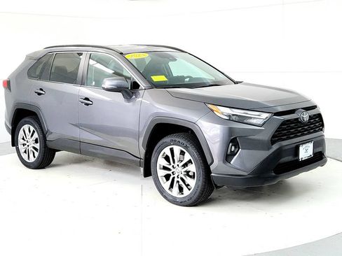 Used 2023 Toyota RAV4 XLE Premium AWD/4WD image 7