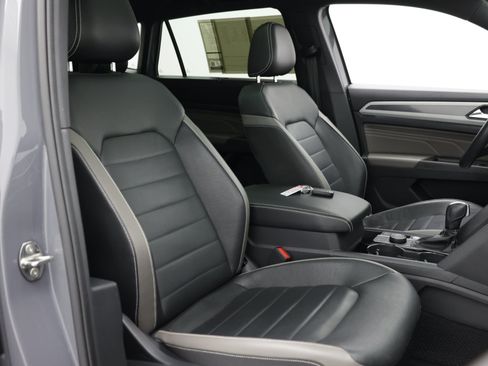 Used 2023 Volkswagen Atlas Cross Sport SEL Premium R-Line AWD/4WD image 48