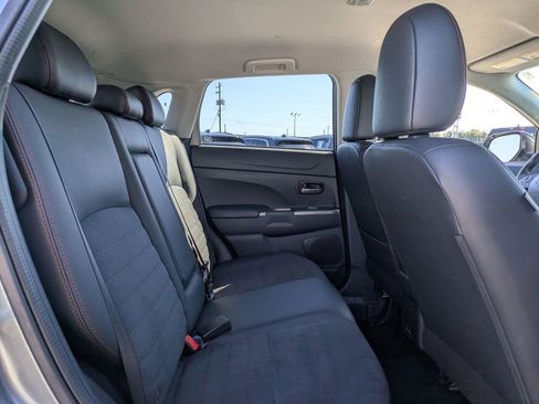 Used 2024 Mitsubishi Outlander Sport SE image 30