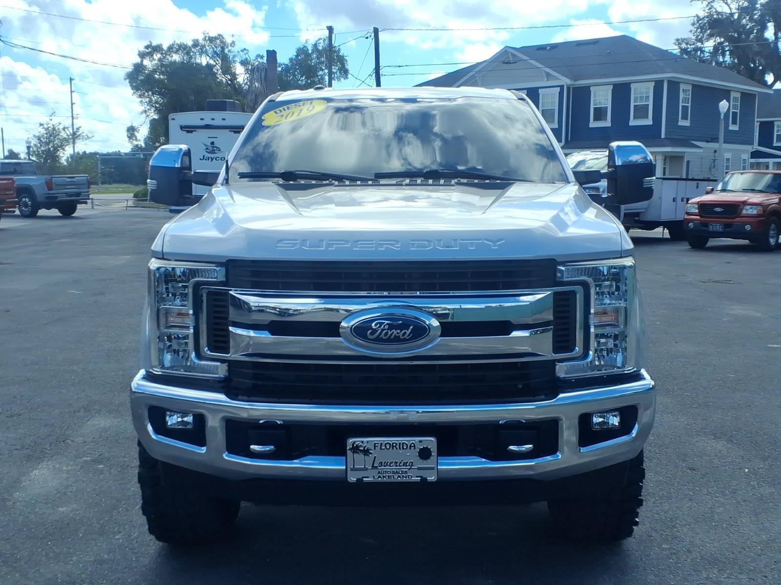 Used 2019 Ford F250 XLT w/ XLT Premium Package AWD/4WD image 8