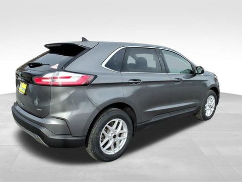 Certified 2024 Ford Edge SEL image 12