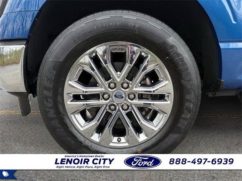 Used 2025 Ford F150 Lariat w/ Equipment Group 501A Mid image 9