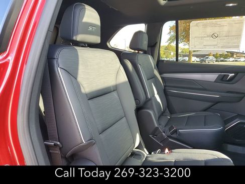 New 2026 Buick Enclave Sport Touring w/ Power Package image 31