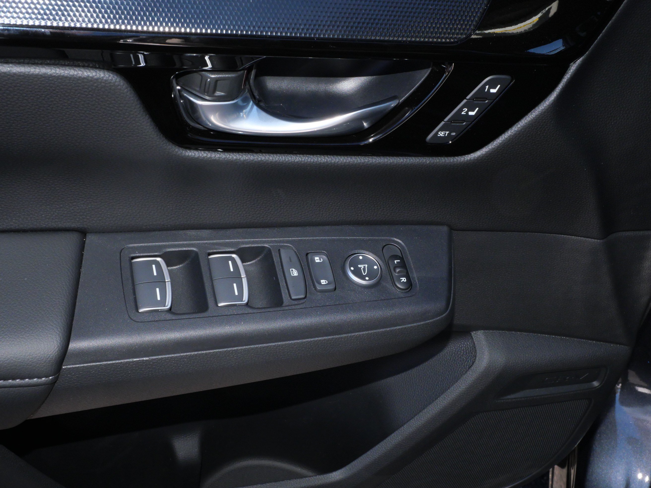 Certified 2026 Honda CR-V EX-L image 19