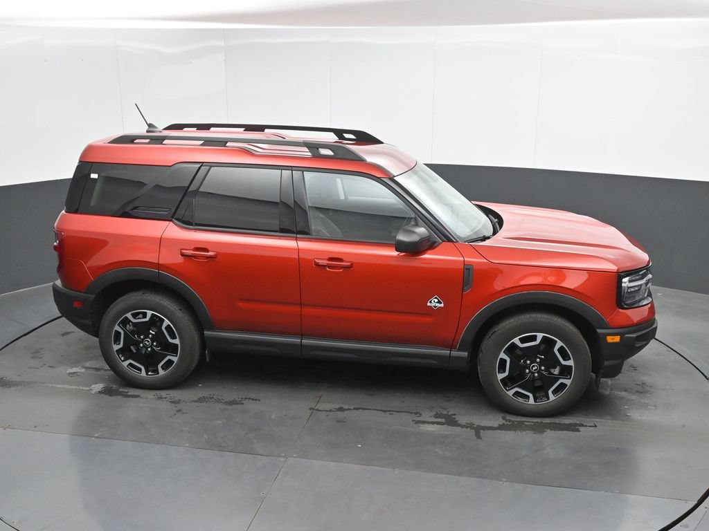 Used 2023 Ford Bronco Sport Outer Banks w/ Tech Package AWD/4WD image 32