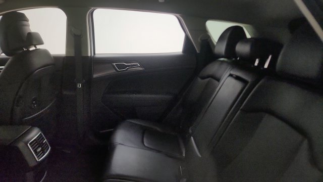 Used 2025 Kia Sportage EX FWD image 44