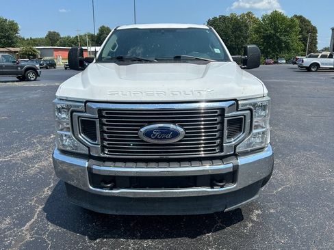 Used 2021 Ford F250 XL w/ Power Equipment Group AWD/4WD image 2