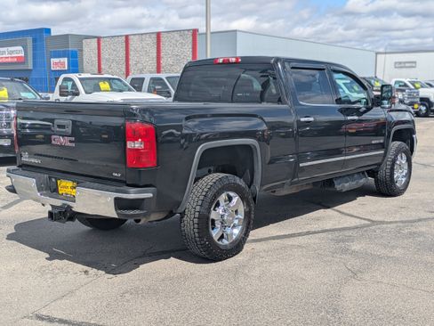 Used 2018 GMC Sierra 2500 SLT w/ Duramax Plus Package image 8